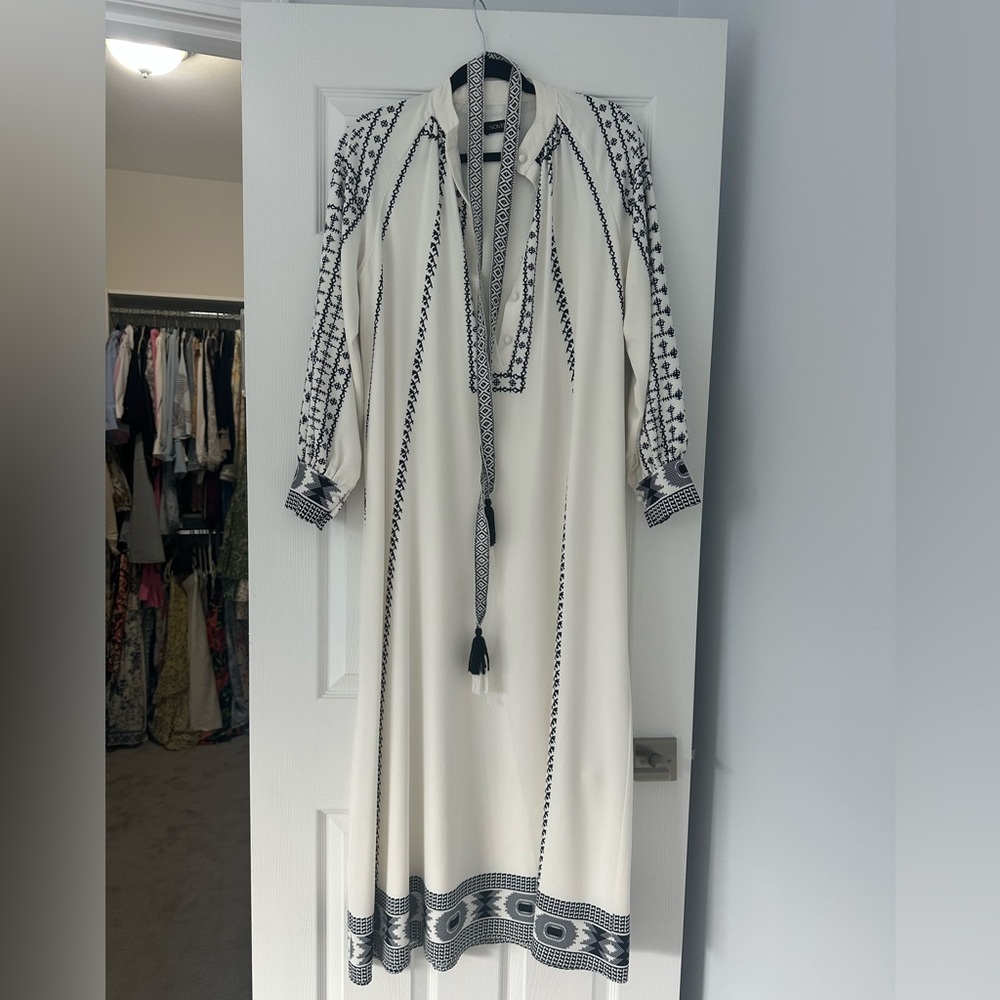Chic Embroidered Boho Midi Dress – Size XS